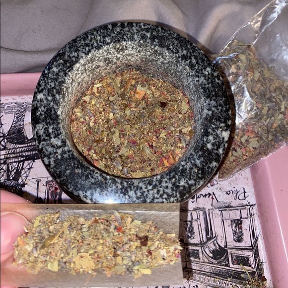 herbal smoke or tea blend - Picture 2 of 2